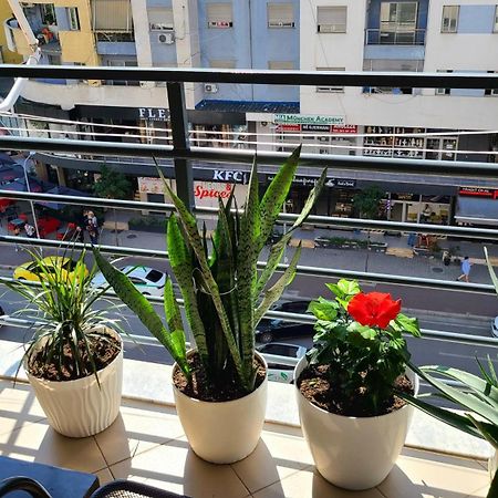 Marinela Apartment Tirana Kültér fotó