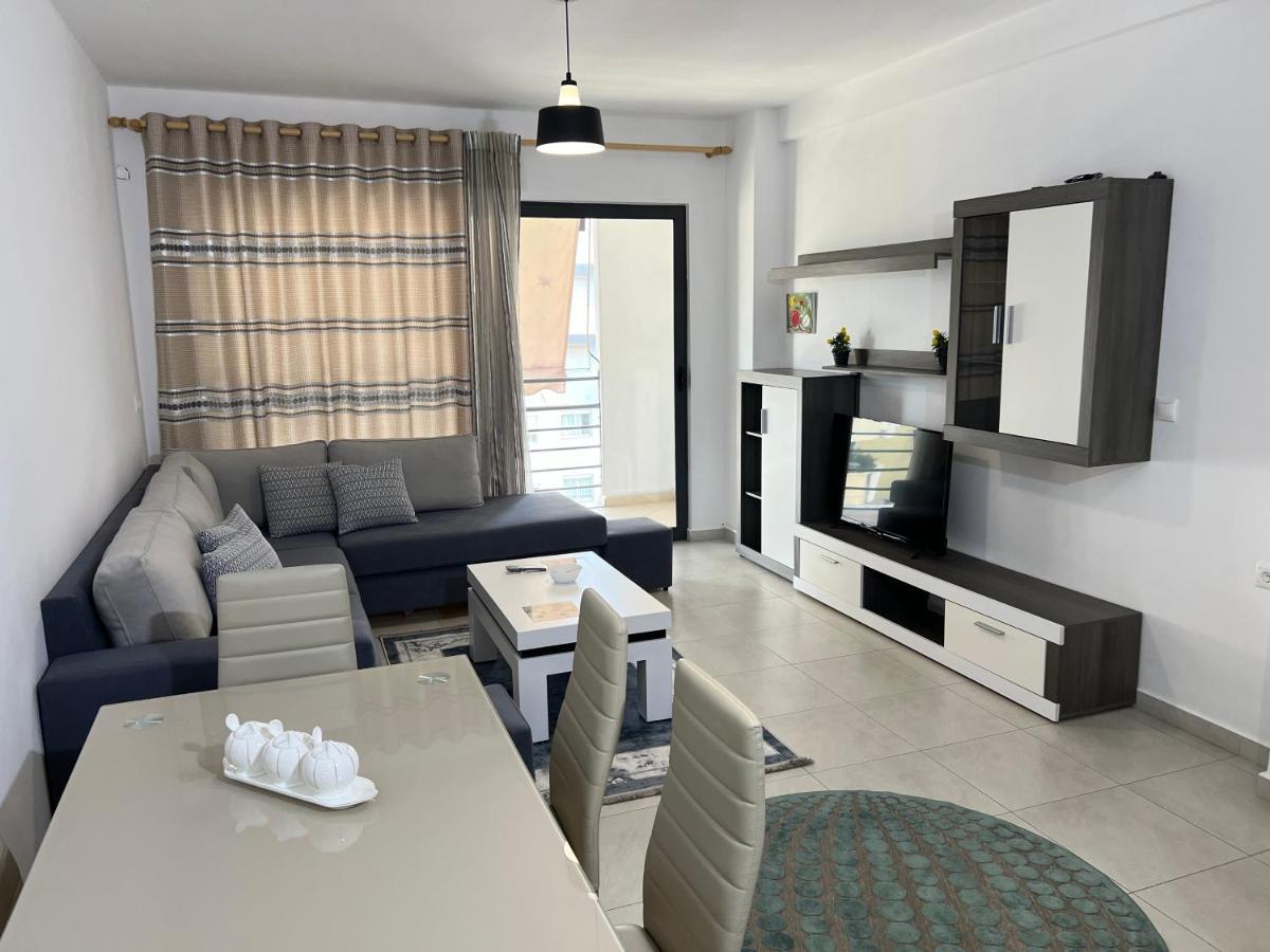 Marinela Apartment Tirana Kültér fotó