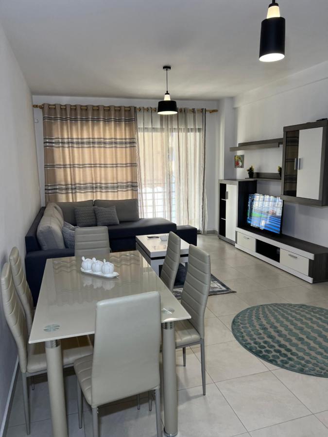 Marinela Apartment Tirana Kültér fotó