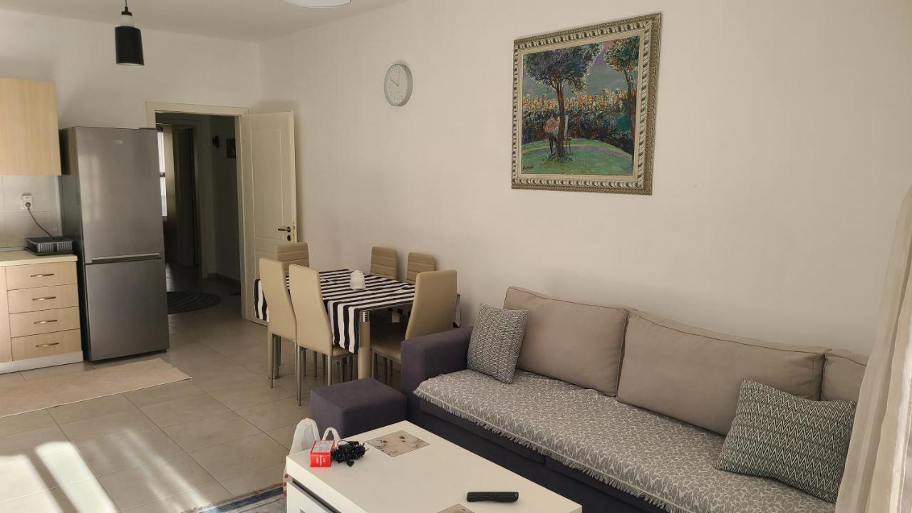 Marinela Apartment Tirana Kültér fotó
